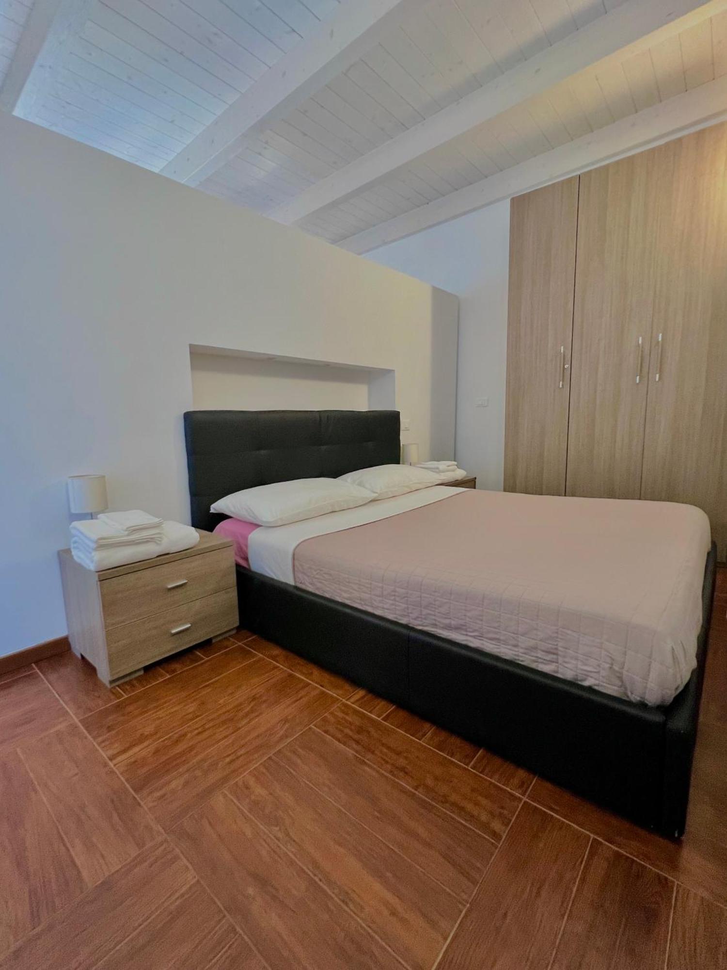 Alba Suite-Rome Airport Fco-Fronte Mare Фьюмичино Экстерьер фото